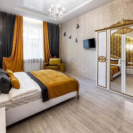 2 Bedroom Tykha Street Center With Parking Place