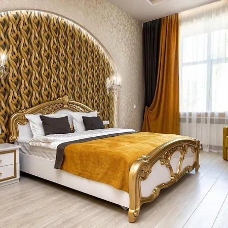 Apartment 2 Bedroom Tykha Street Center With Parking Place *