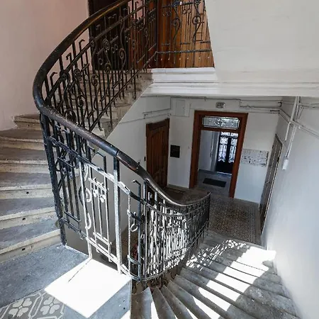 2 Bedroom Tykha Street Center With Parking Place Lviv