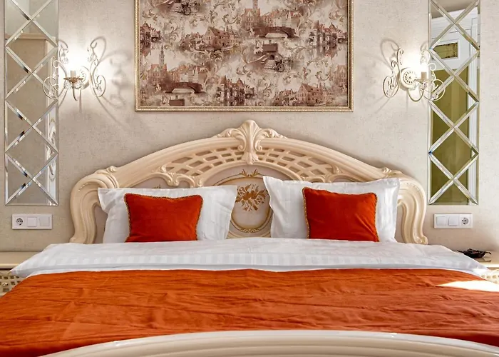 2 Bedroom Tykha Street Center With Parking Place דירה