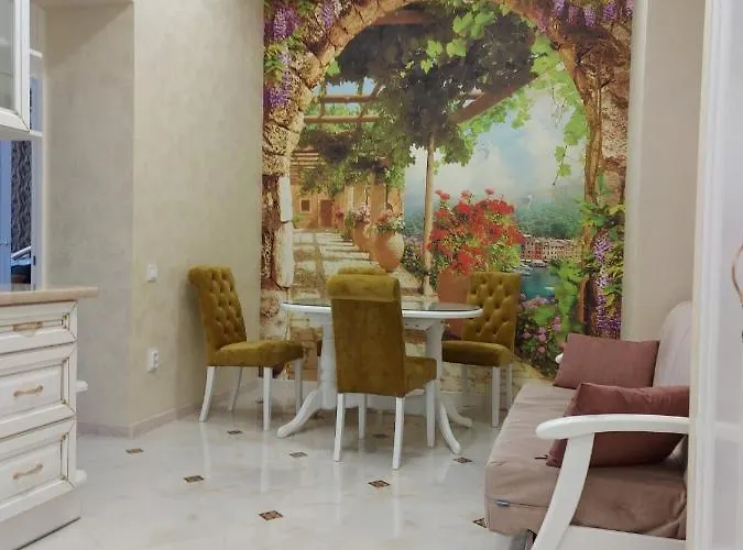 2 Bedroom Tykha Street Center With Parking Place לבוב