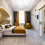 2 Bedroom Tykha Street Center With Parking Place Апартаменты Львов